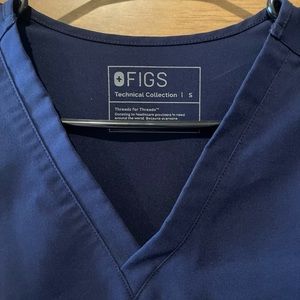 Navy blue small figs scrub top